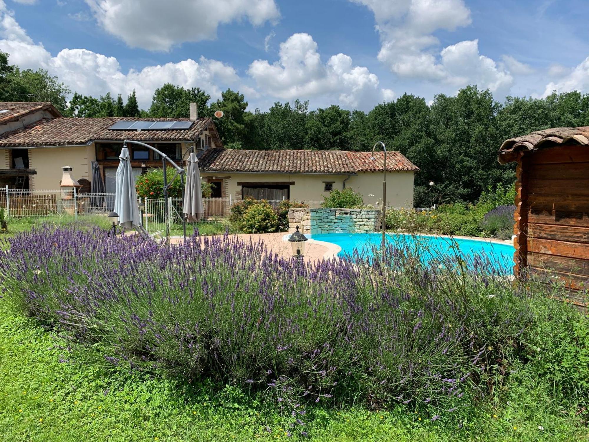 Gite Bois Et Senteurs Lafrançaise Exterior foto